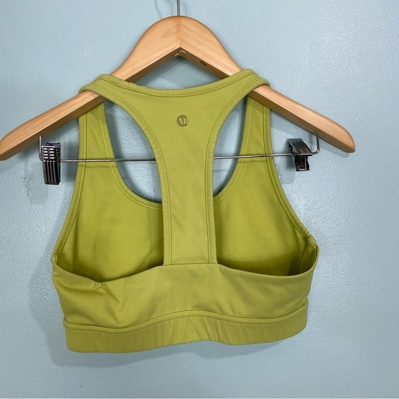 All Access Set Sports Bra Shorts Green Sz M - Picture 3 of 10
